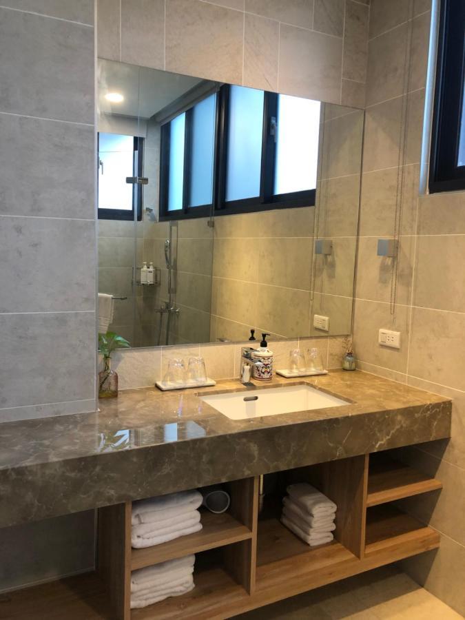 Meet Gaudi Apartment เมืองฮวาเหลียน ภายนอก รูปภาพ